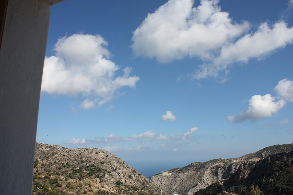 Matina - Stavros Traditional Houses Koronos Exterior photo